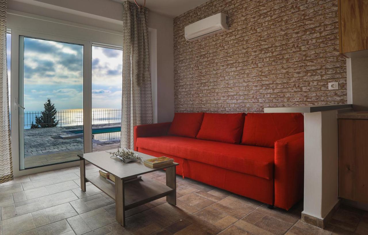 Ble On Blue Villa Athanion Ngoại thất bức ảnh